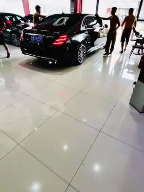 烈日下的車輪，熱不垮銷售人的熱情